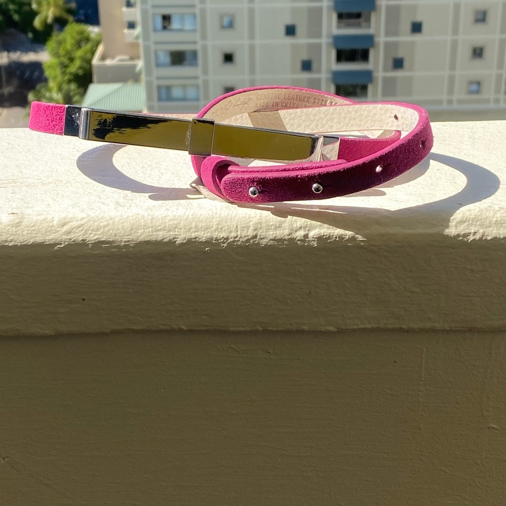 White House black market genuine leather pink belt with bow accent